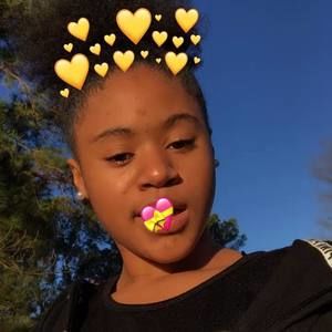 Meet your Posher, Lala